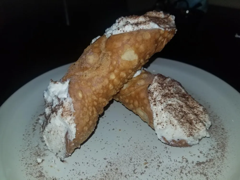 Cannolis